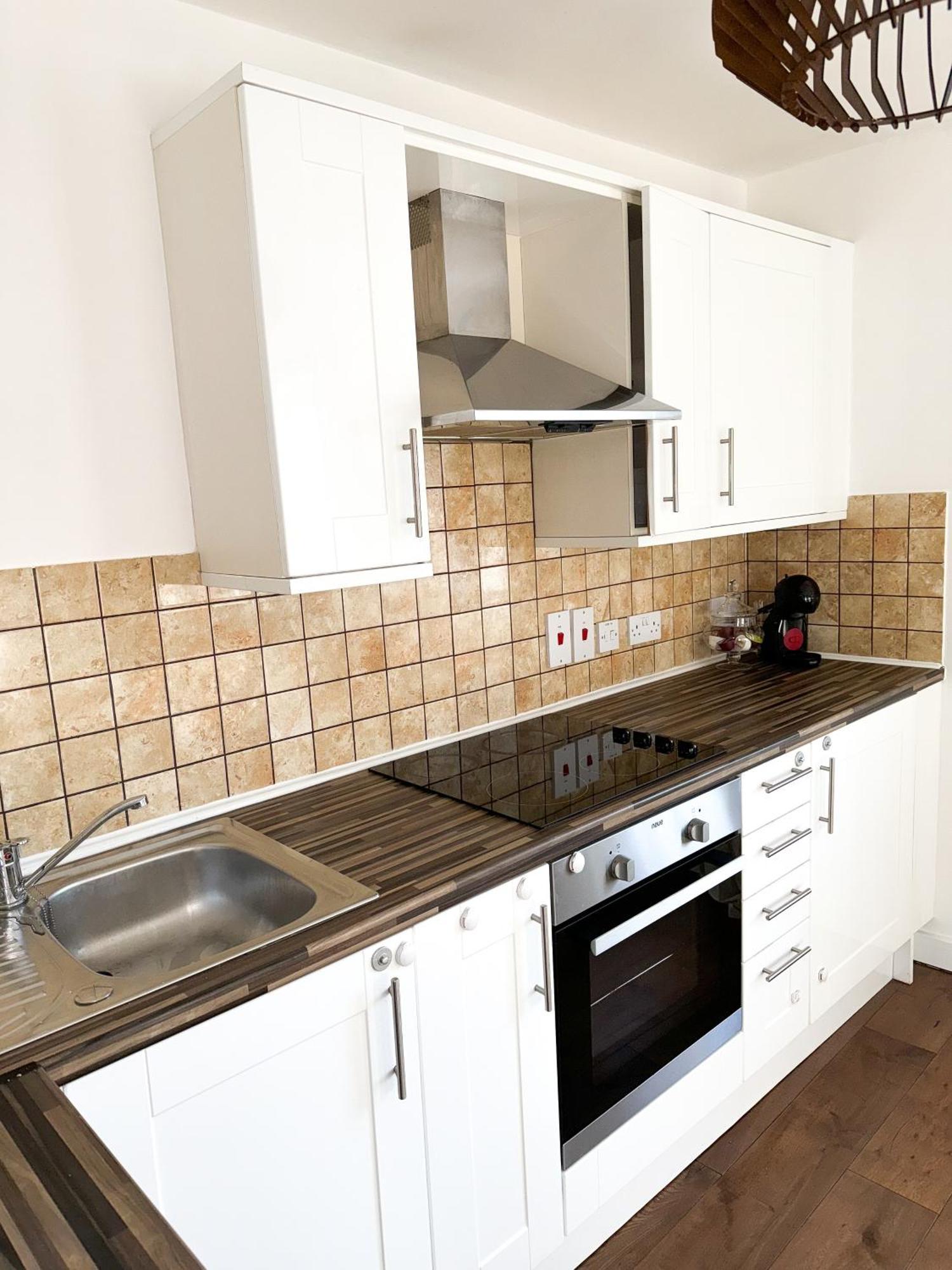 London Stylish 1 Bedroom Apartment Экстерьер фото